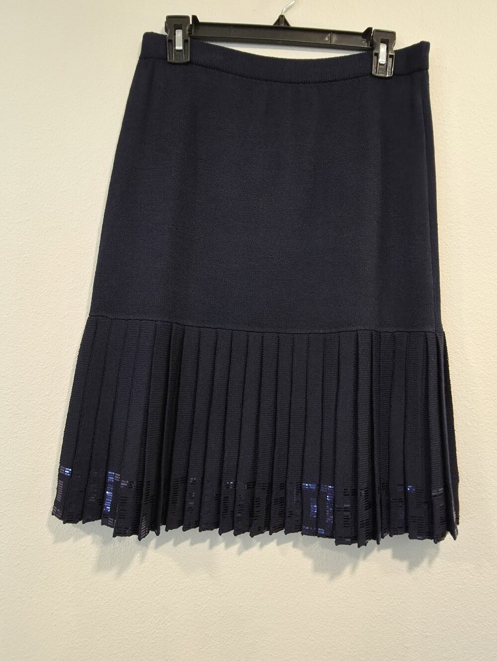 St John Navy Knit Pleated Sequin Trim Skirt